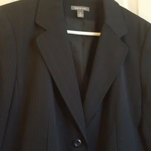 Apt 9 women's blazer.